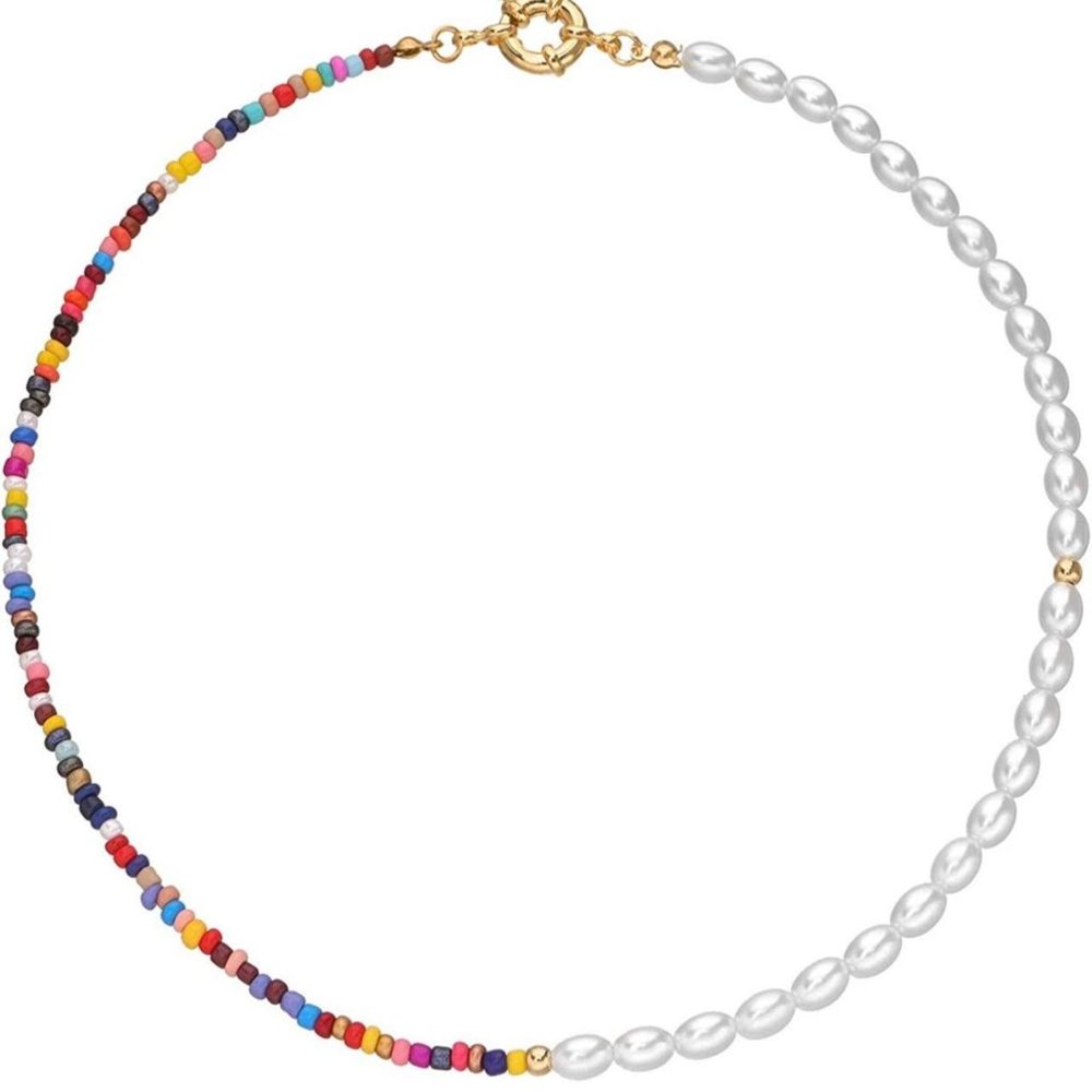 18 inch beaded necklace! never worn, perfect condition